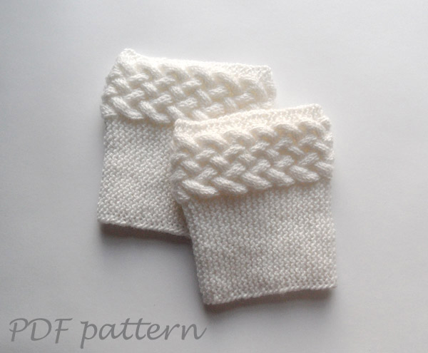 Knitting Pattern - Double Cable Boot Cuffs on Luulla